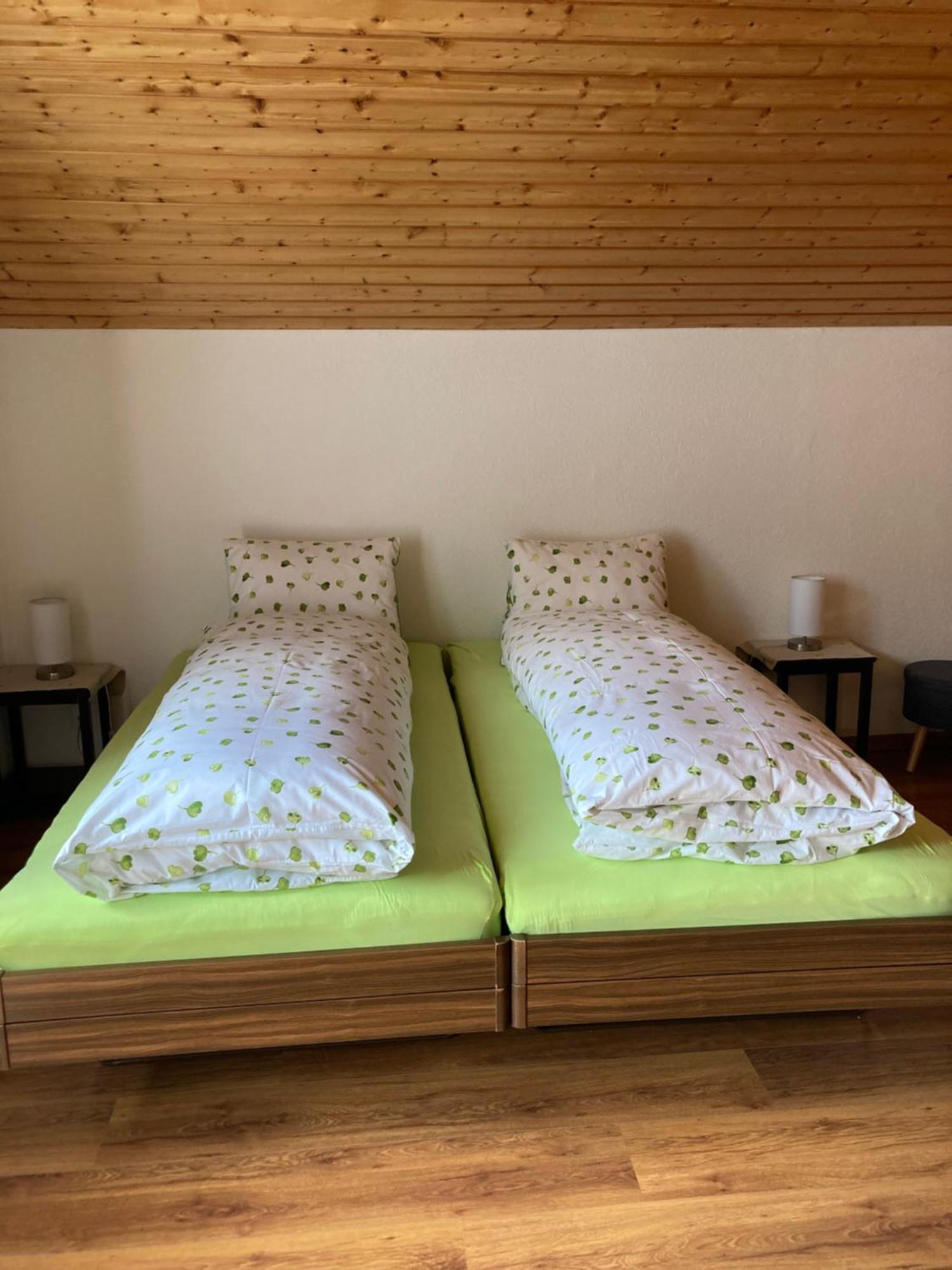 Apartamento Haus Dorfblick Grächen Exterior foto